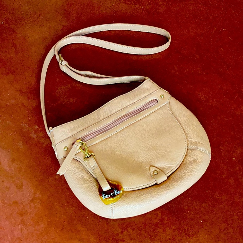 Barr & Barr New York Tan Leather Cross Body Purse